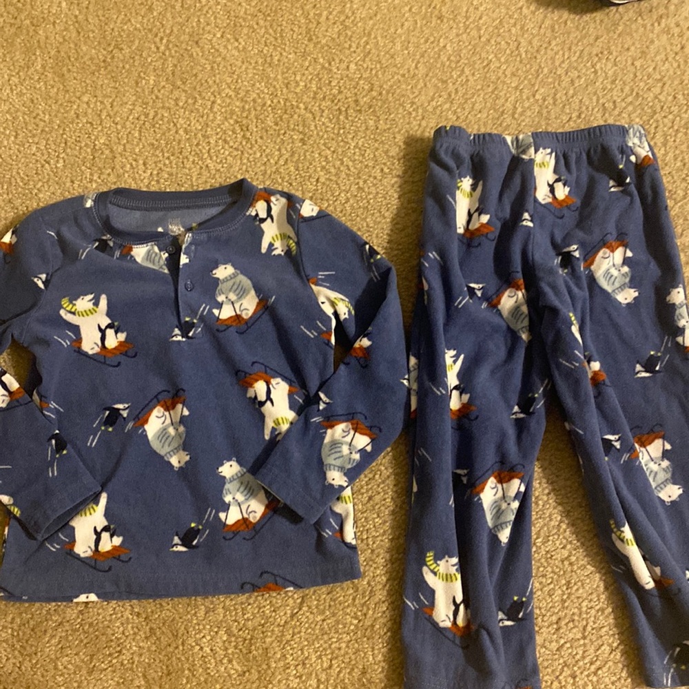 4T Fleece Pajamas